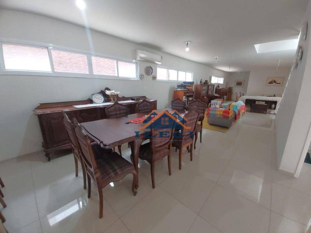 Casa de Condomínio à venda com 4 quartos, 286m² - Foto 19