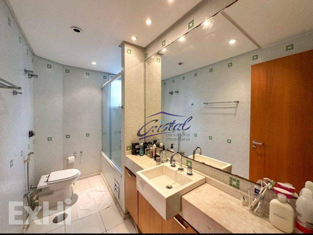 Apartamento à venda com 3 quartos, 280m² - Foto 30