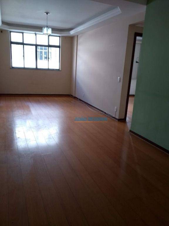 Apartamento à venda com 2 quartos, 60m² - Foto 1