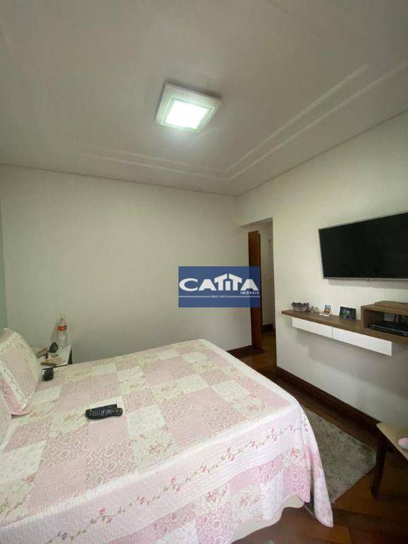 Sobrado à venda e aluguel com 3 quartos, 400m² - Foto 30