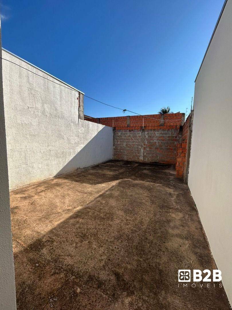 Casa à venda com 1 quarto, 80m² - Foto 13