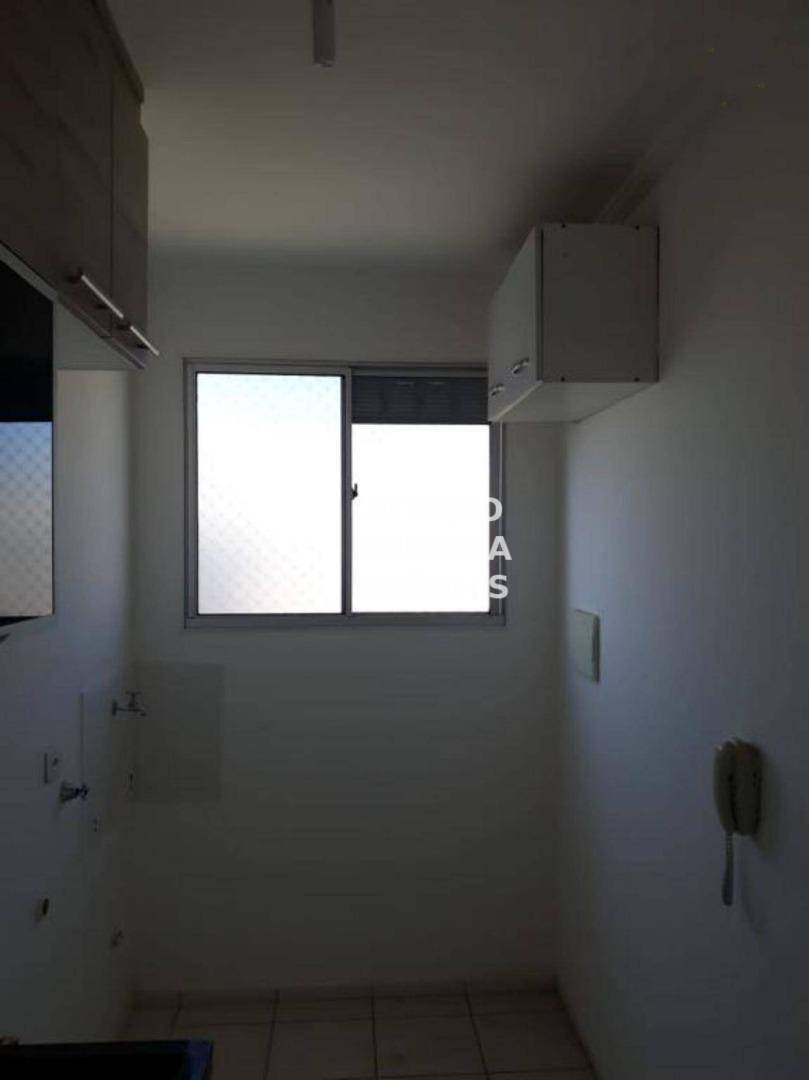 Apartamento à venda com 2 quartos, 58m² - Foto 4