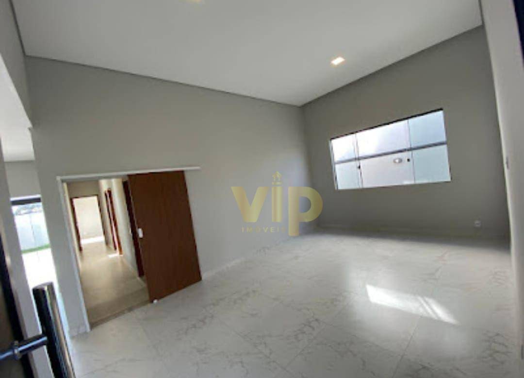 Casa à venda com 3 quartos, 180m² - Foto 4