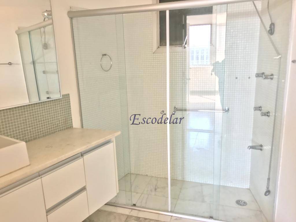 Apartamento à venda com 3 quartos, 180m² - Foto 14