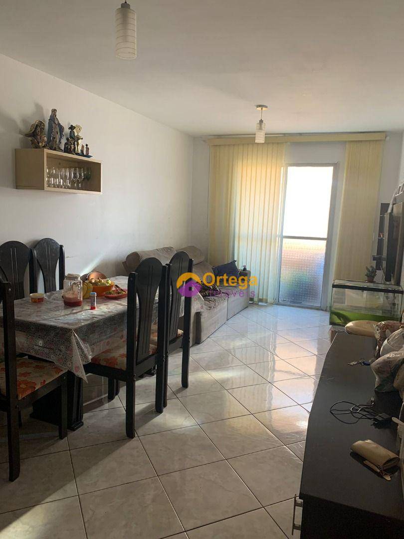 Apartamento à venda com 3 quartos, 111m² - Foto 5