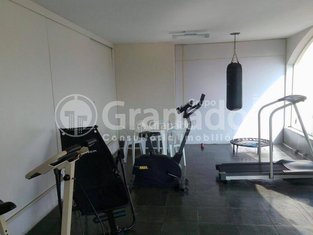 Apartamento à venda com 2 quartos, 67m² - Foto 5