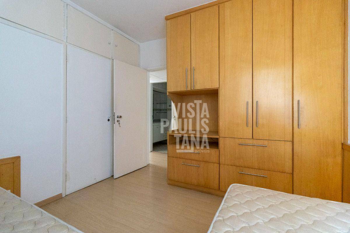 Apartamento à venda com 3 quartos, 105m² - Foto 13