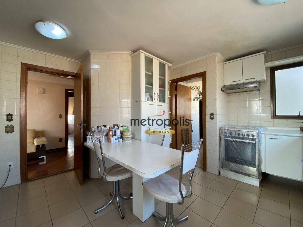 Apartamento à venda com 3 quartos, 178m² - Foto 21