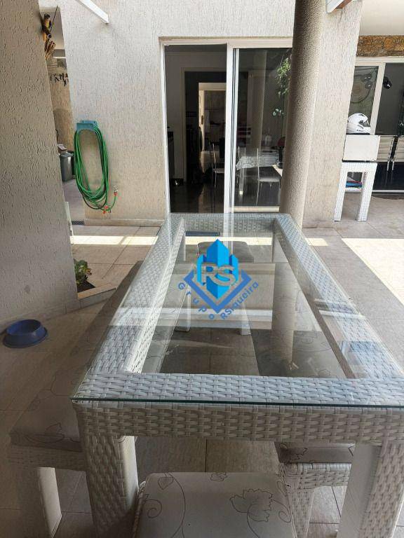 Sobrado à venda com 4 quartos, 350m² - Foto 7