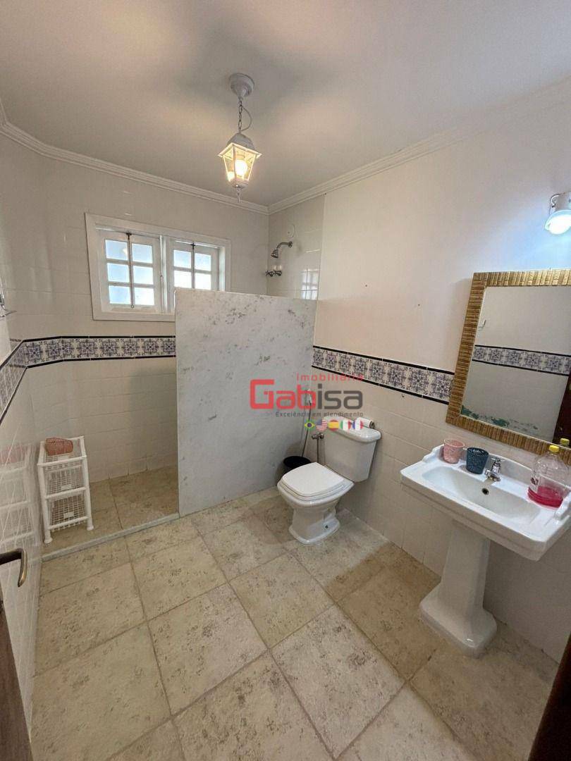 Casa à venda com 5 quartos, 300m² - Foto 18