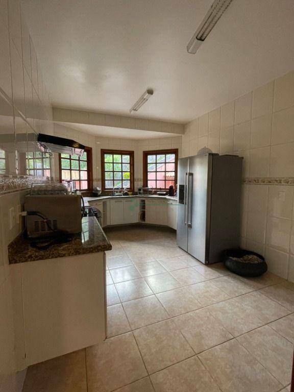 Casa de Condomínio à venda com 4 quartos, 262m² - Foto 30