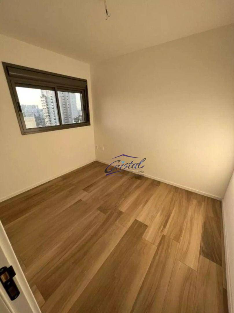 Apartamento à venda com 3 quartos, 143m² - Foto 3