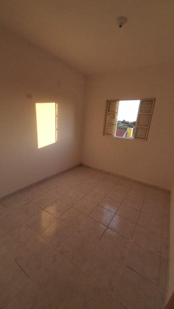 Apartamento para alugar com 3 quartos, 90m² - Foto 21