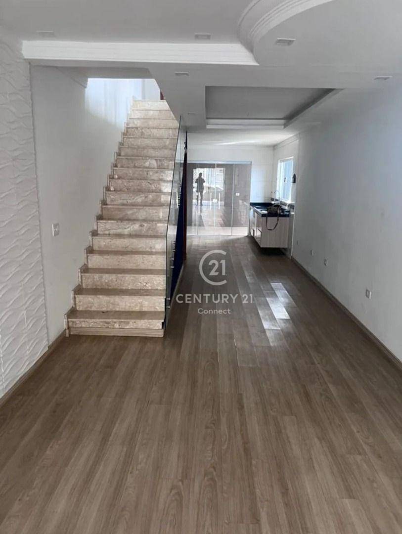 Casa, 3 quartos, 190 m² - Foto 2