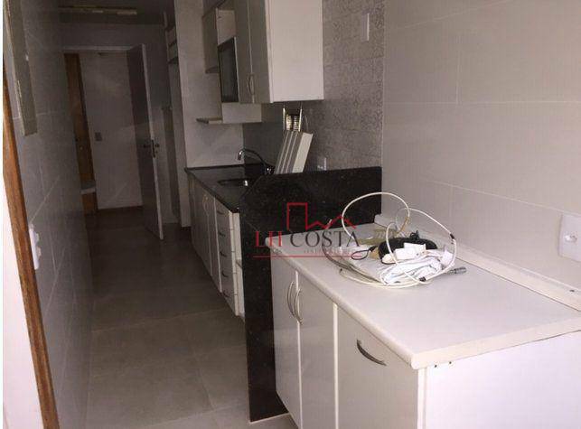 Apartamento à venda com 2 quartos, 85m² - Foto 20