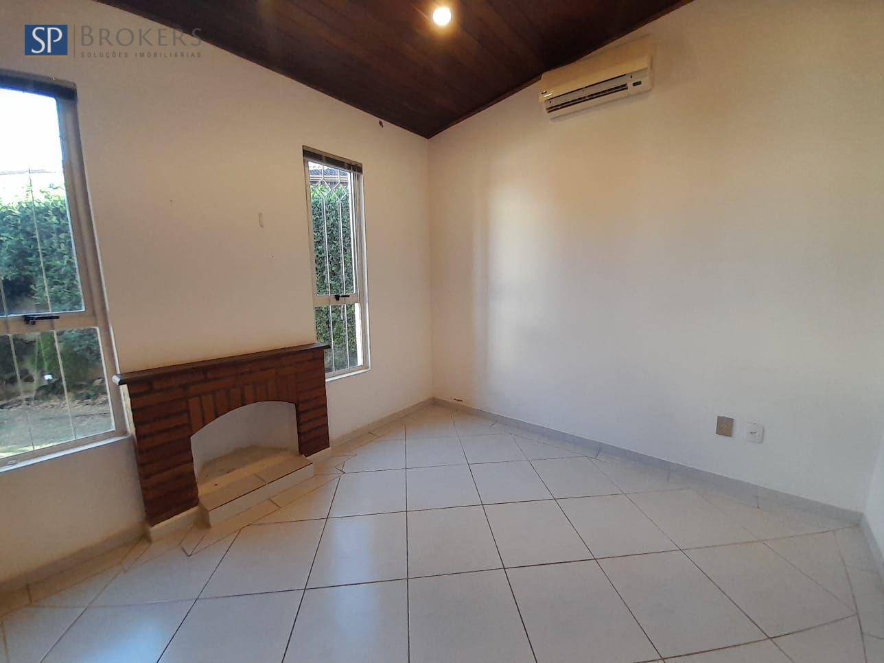 Casa de Condomínio à venda com 5 quartos, 290m² - Foto 58