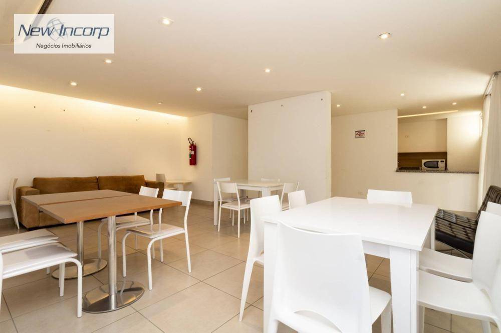 Apartamento à venda com 2 quartos, 65m² - Foto 28