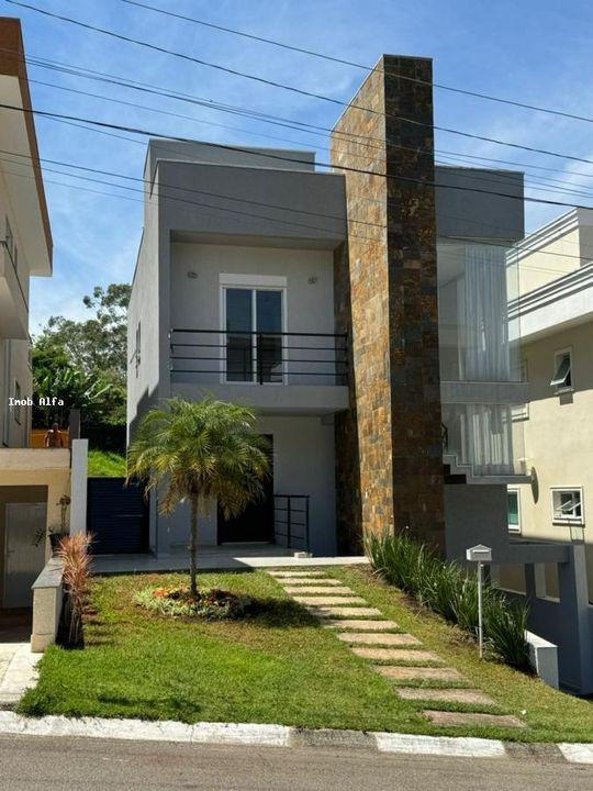 Casa de Condomínio à venda com 3 quartos, 300m² - Foto 1