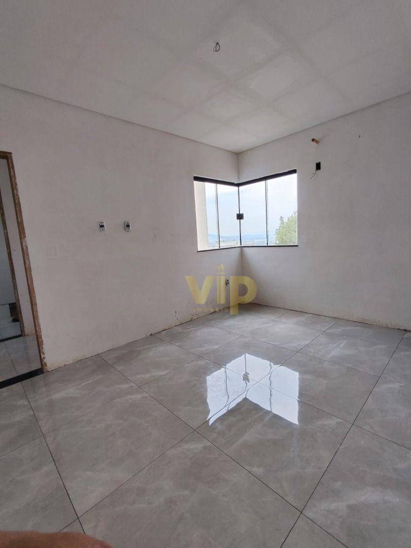 Casa à venda com 3 quartos, 200m² - Foto 7