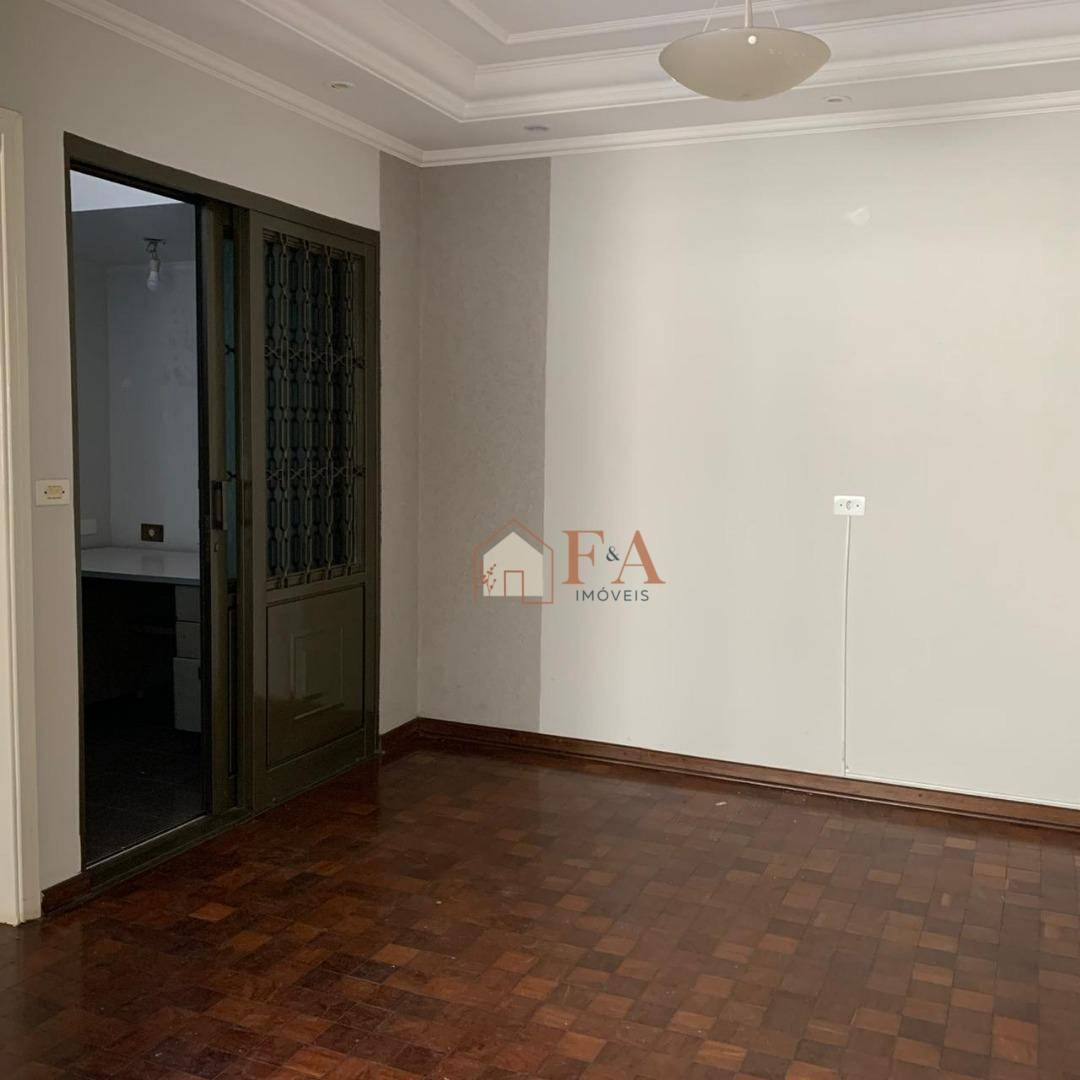 Casa à venda com 4 quartos, 221m² - Foto 10