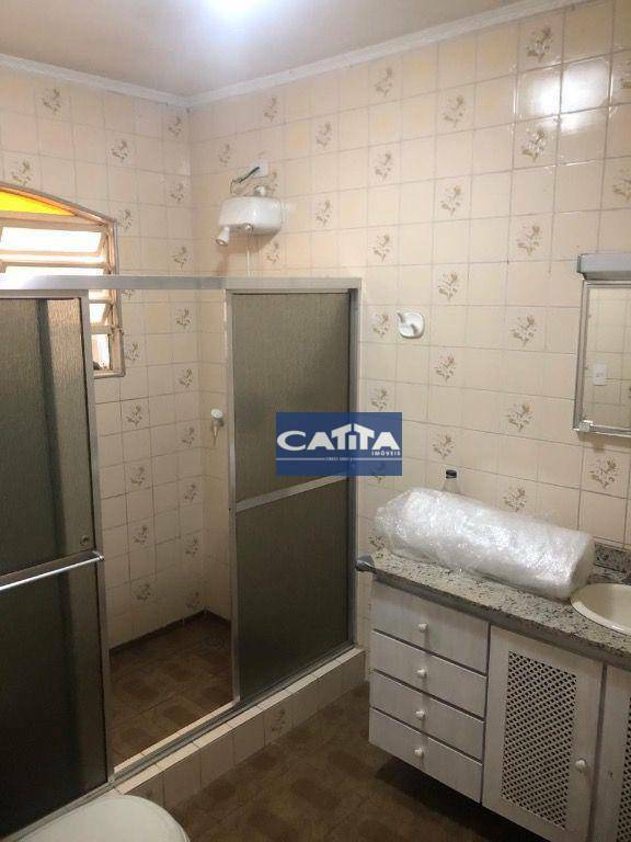 Casa à venda e aluguel com 3 quartos, 250m² - Foto 7