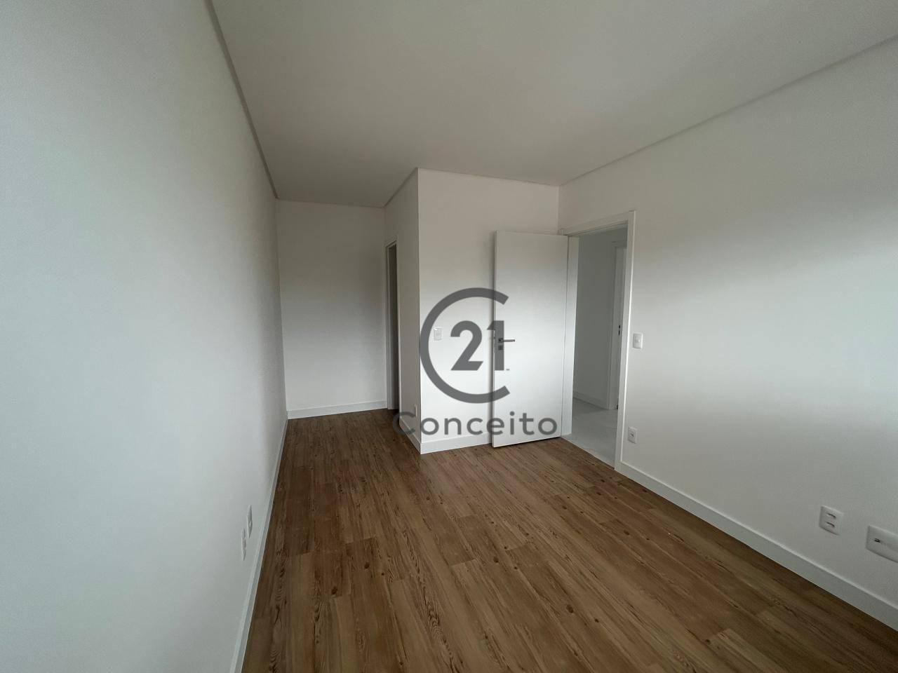 Apartamento à venda com 3 quartos, 109m² - Foto 17