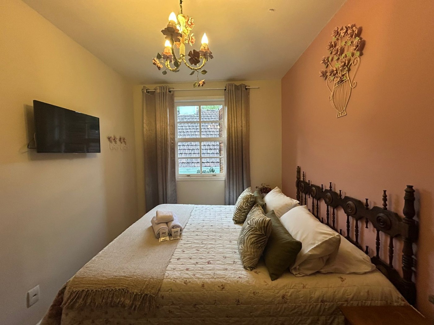Casa à venda com 10 quartos, 700m² - Foto 18