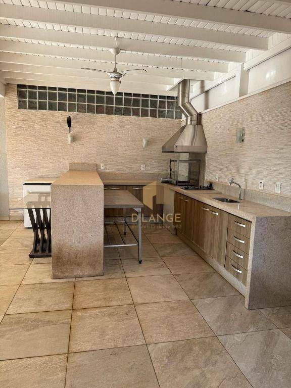 Casa de Condomínio à venda com 3 quartos, 212m² - Foto 5