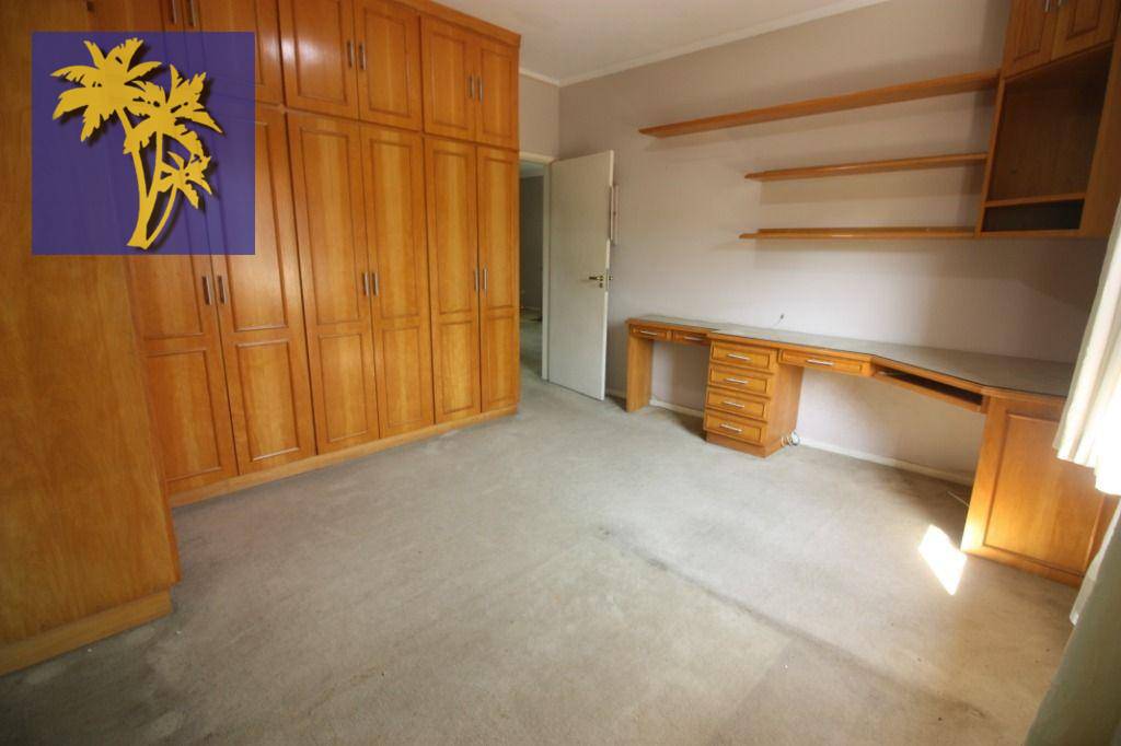 Casa para alugar com 3 quartos, 230m² - Foto 15