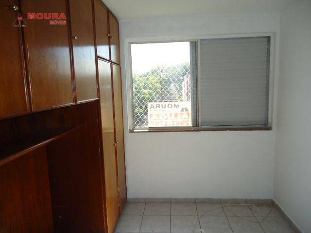 Apartamento à venda com 2 quartos, 65m² - Foto 12