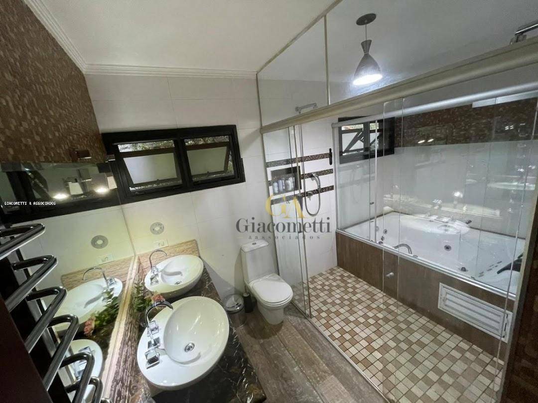 Casa de Condomínio à venda com 4 quartos, 354m² - Foto 30