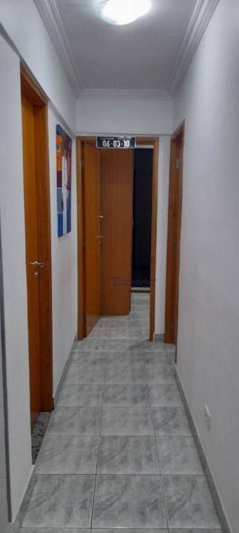 Apartamento à venda com 2 quartos, 69m² - Foto 9