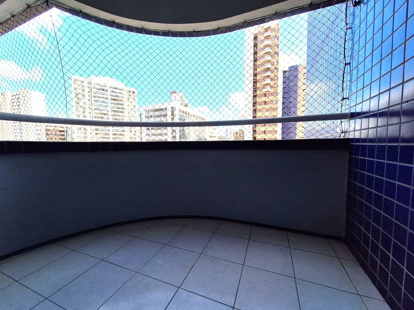 Apartamento para alugar com 2 quartos, 62m² - Foto 5