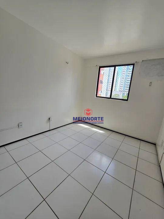 Apartamento para alugar com 4 quartos, 96m² - Foto 12