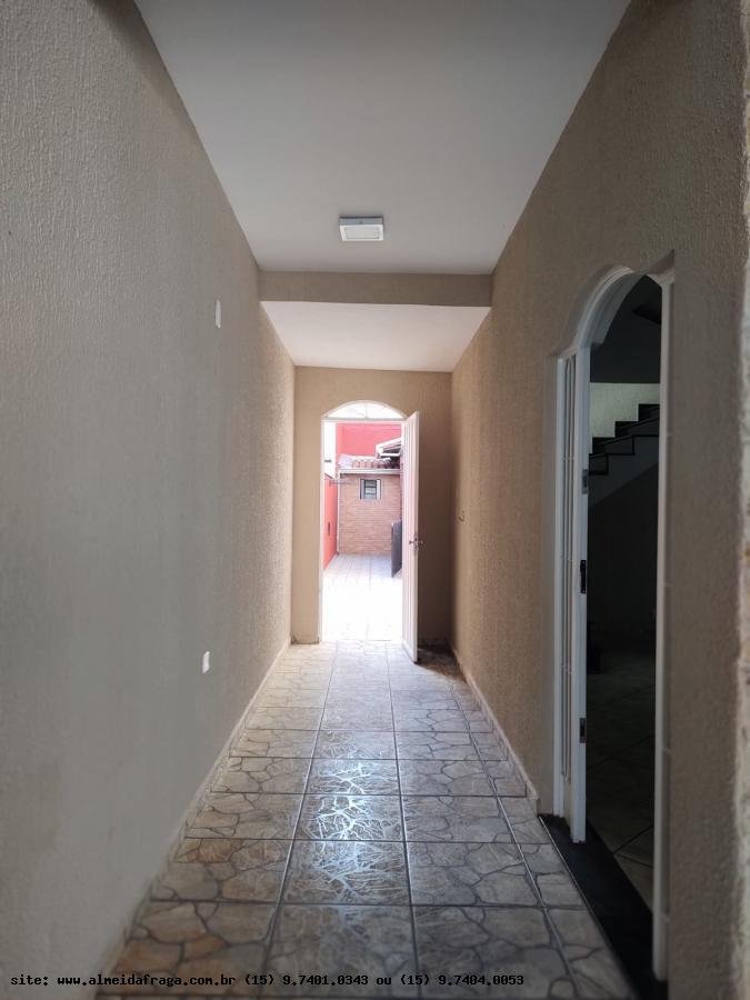 Casa à venda com 3 quartos, 200m² - Foto 21