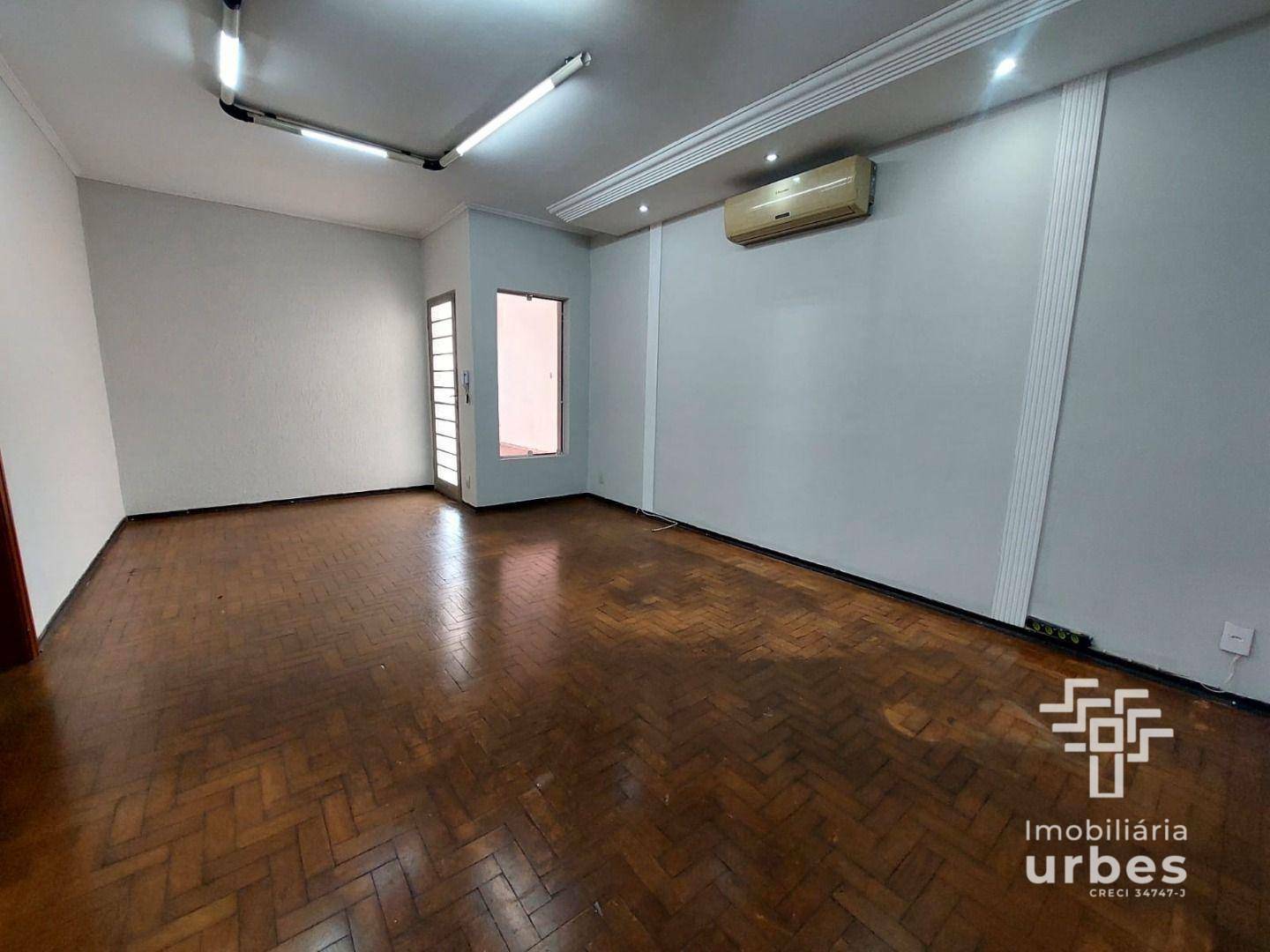 Casa para alugar com 4 quartos, 164m² - Foto 11