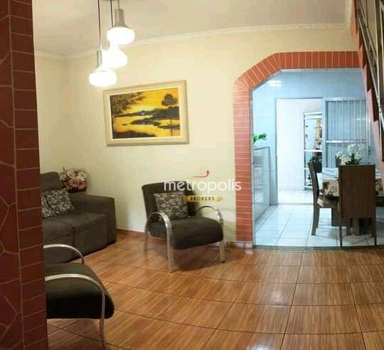 Sobrado à venda com 3 quartos, 208m² - Foto 4