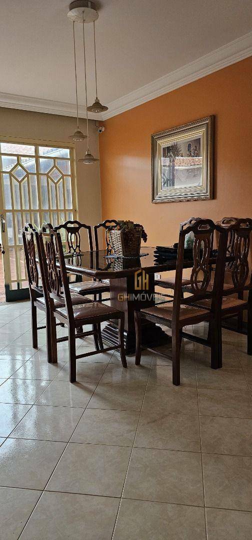 Casa à venda com 4 quartos, 310m² - Foto 10