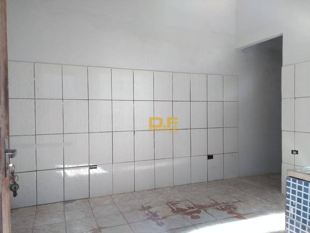 Casa à venda com 1 quarto, 50m² - Foto 10