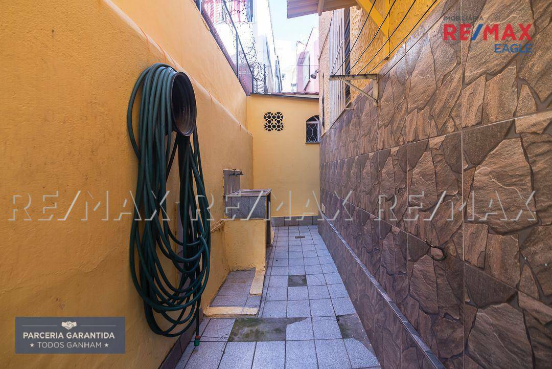 Apartamento à venda com 2 quartos, 60m² - Foto 19