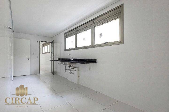 Apartamento à venda com 3 quartos, 285m² - Foto 11