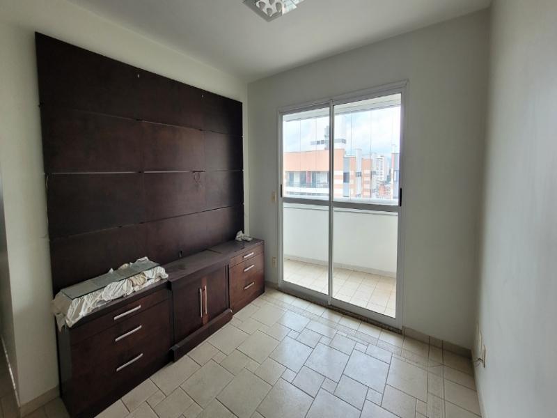 Sobrado à venda com 3 quartos, 180m² - Foto 2