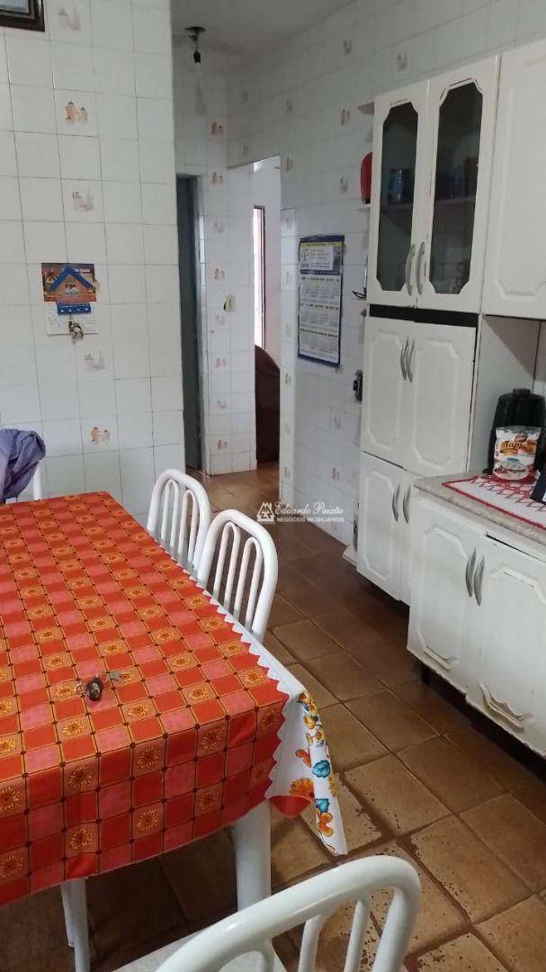 Casa à venda com 2 quartos, 129m² - Foto 6