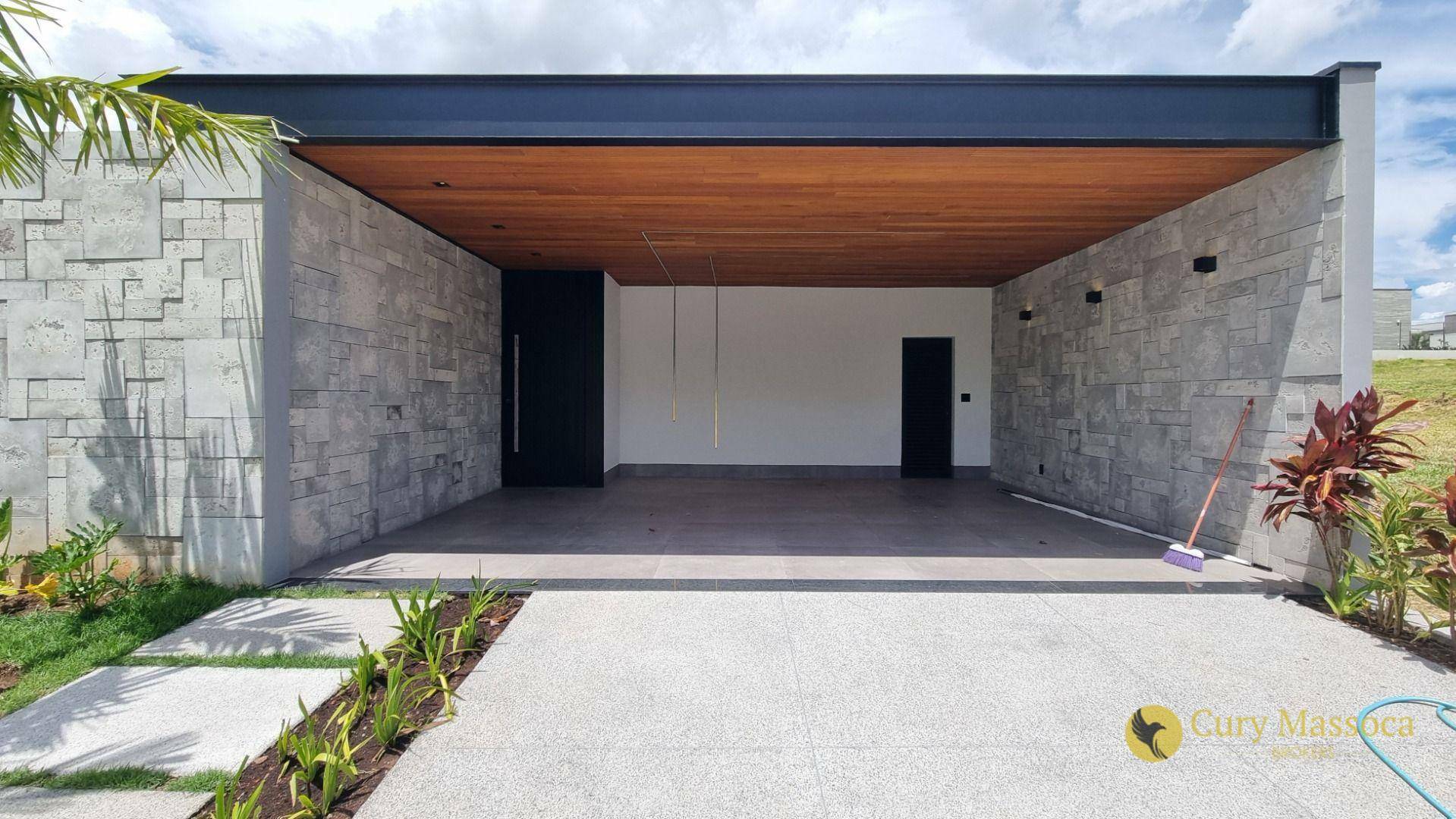 Casa de Condomínio à venda com 4 quartos, 272m² - Foto 3