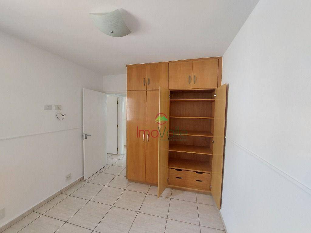 Casa para alugar com 3 quartos, 200m² - Foto 24