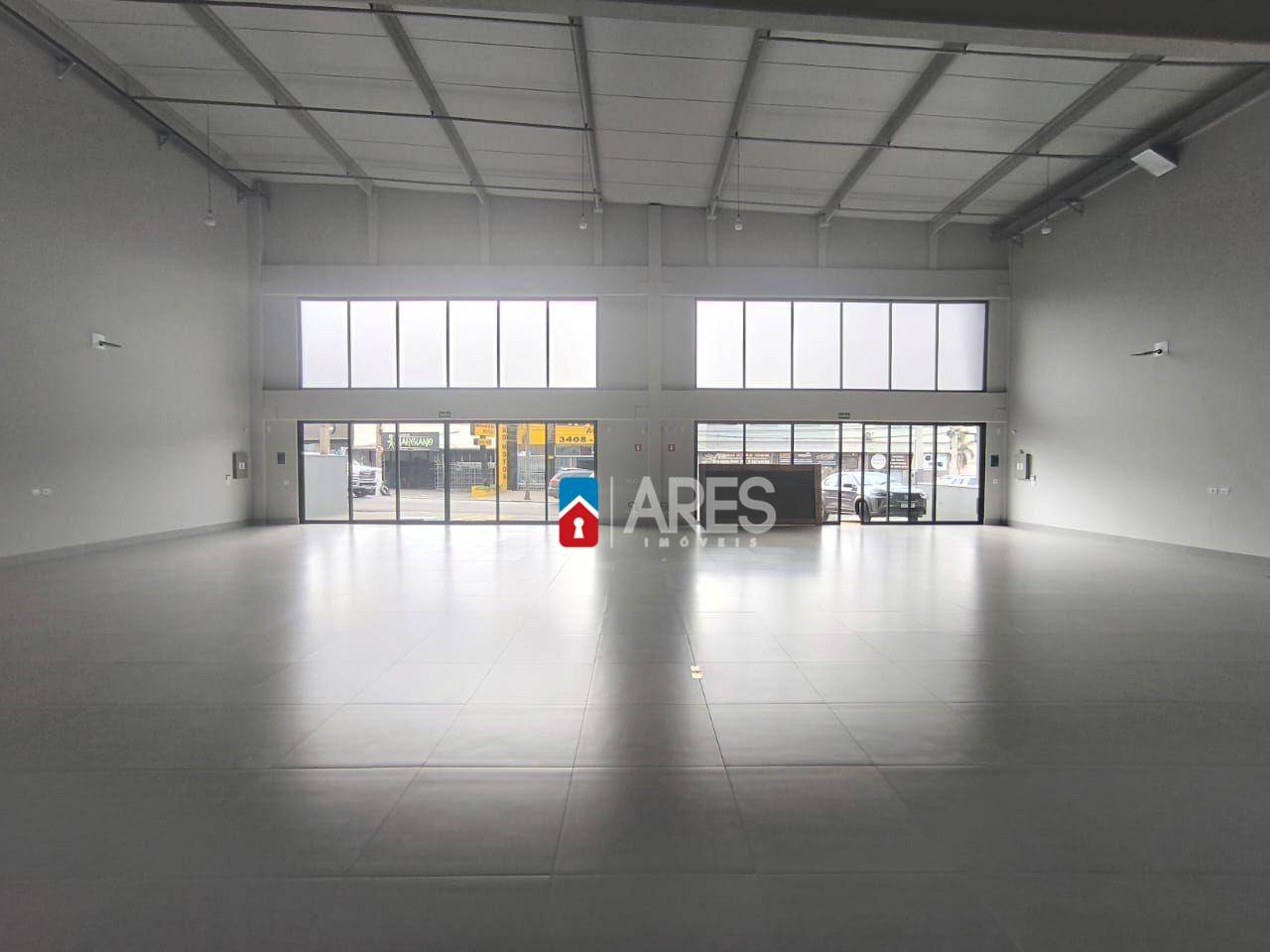 Loja-Salão, 720 m² - Foto 2