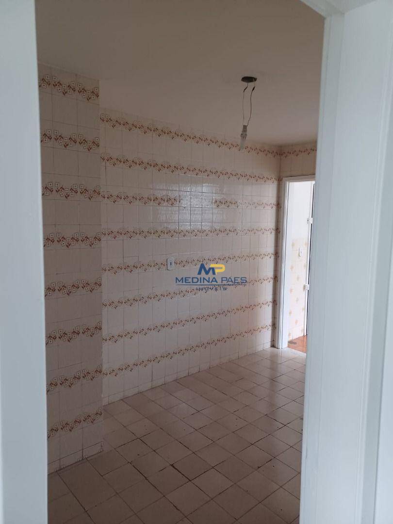 Apartamento à venda com 2 quartos, 71m² - Foto 14