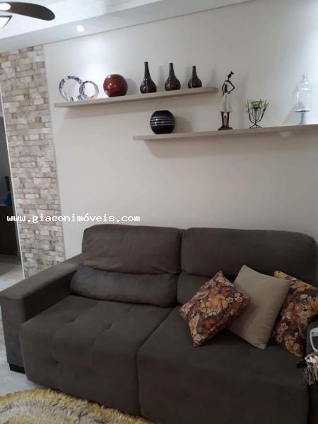 Apartamento à venda com 2 quartos, 45m² - Foto 11