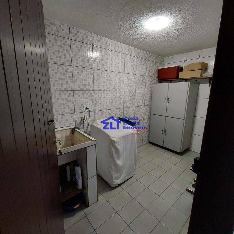 Sobrado à venda com 2 quartos, 60m² - Foto 23