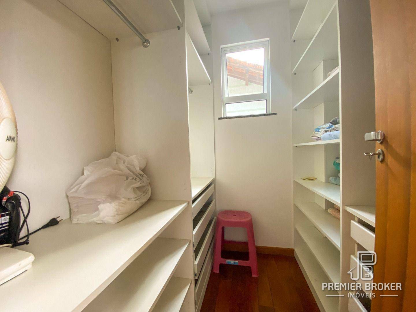 Casa de Condomínio à venda com 4 quartos, 160m² - Foto 15